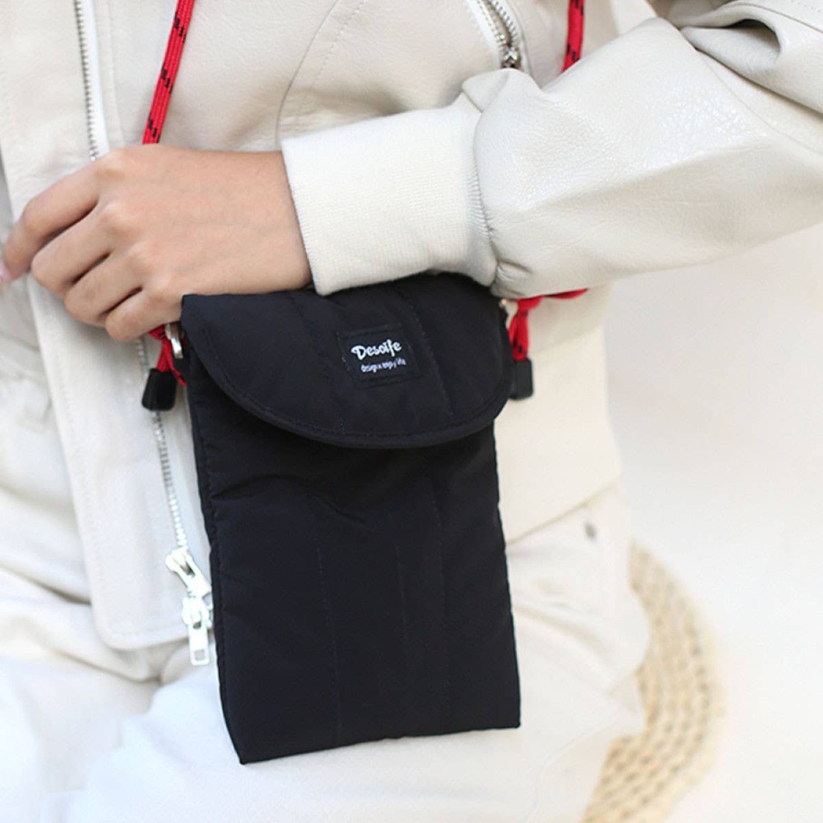 LIGHTWEIGHT MOBILE PHONE SMALL SATCHEL FOR LADIES_CWAB1816