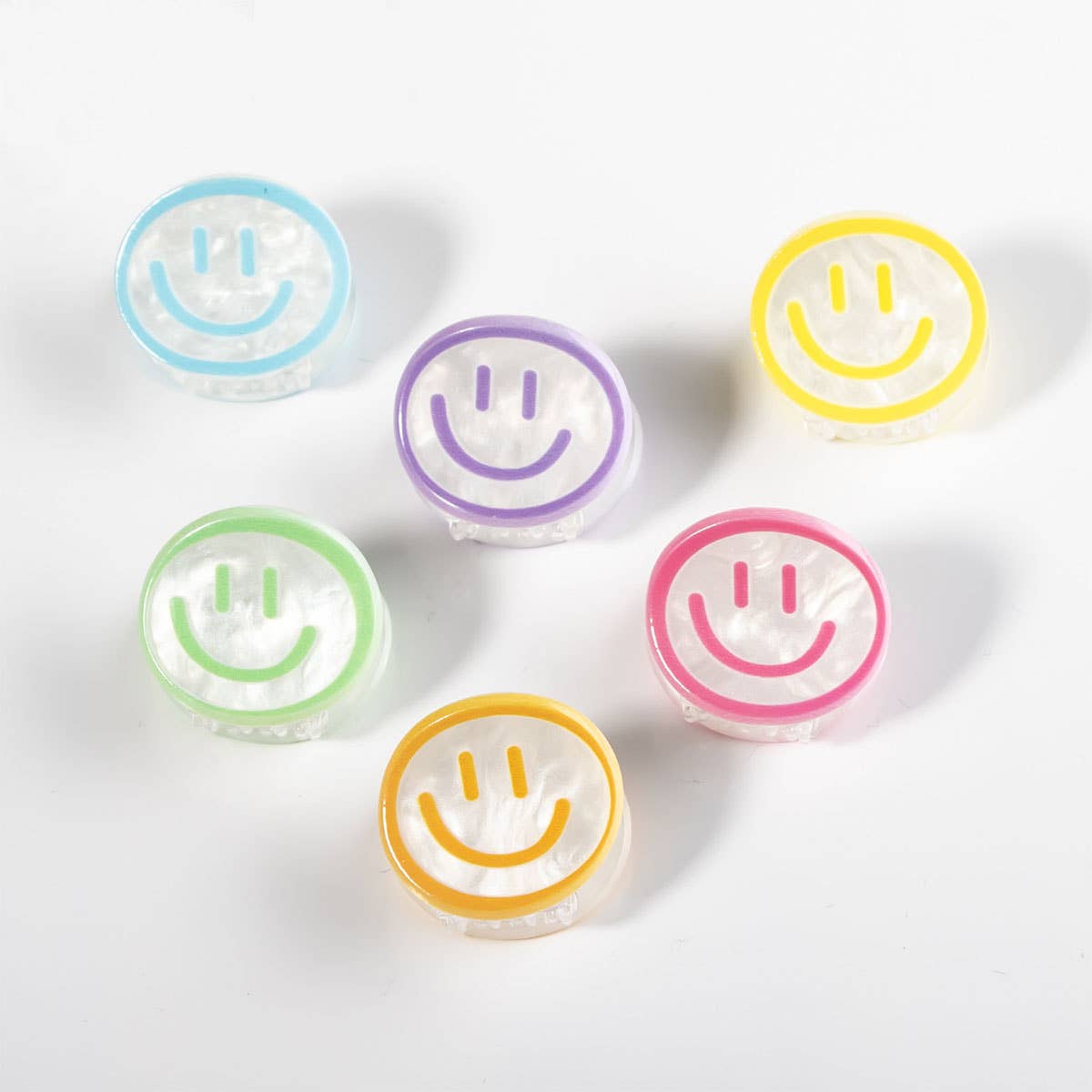 ACRYLIC SMILEY FACE HAIR CLAW CUTE BACK CLIP_CWAHA0285