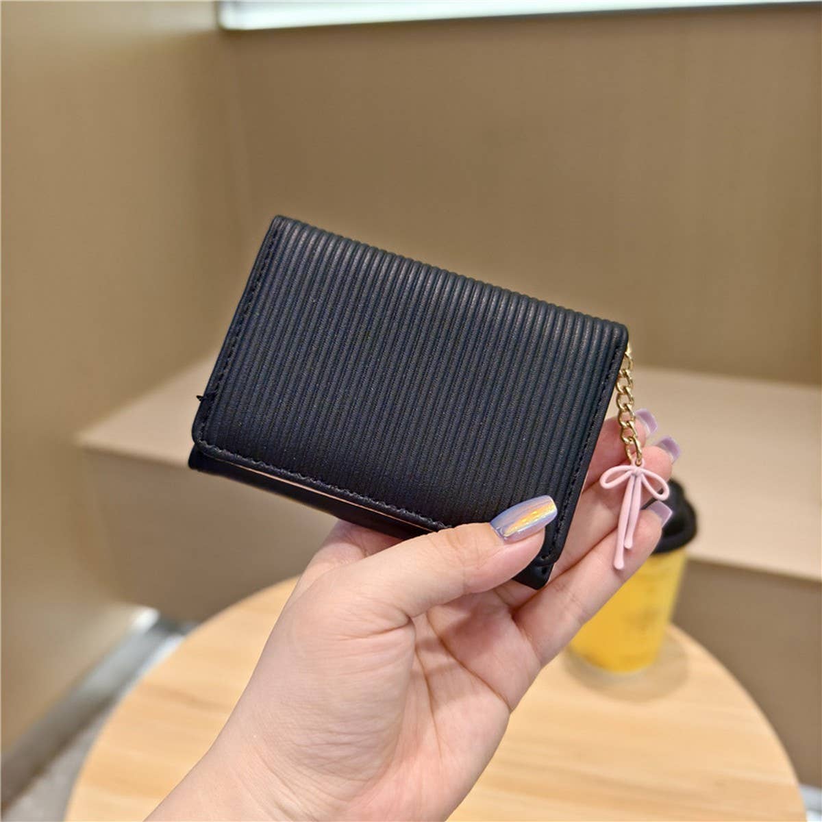 Cute Striped Trifold Wallet With Bow Charm_Cwab06210