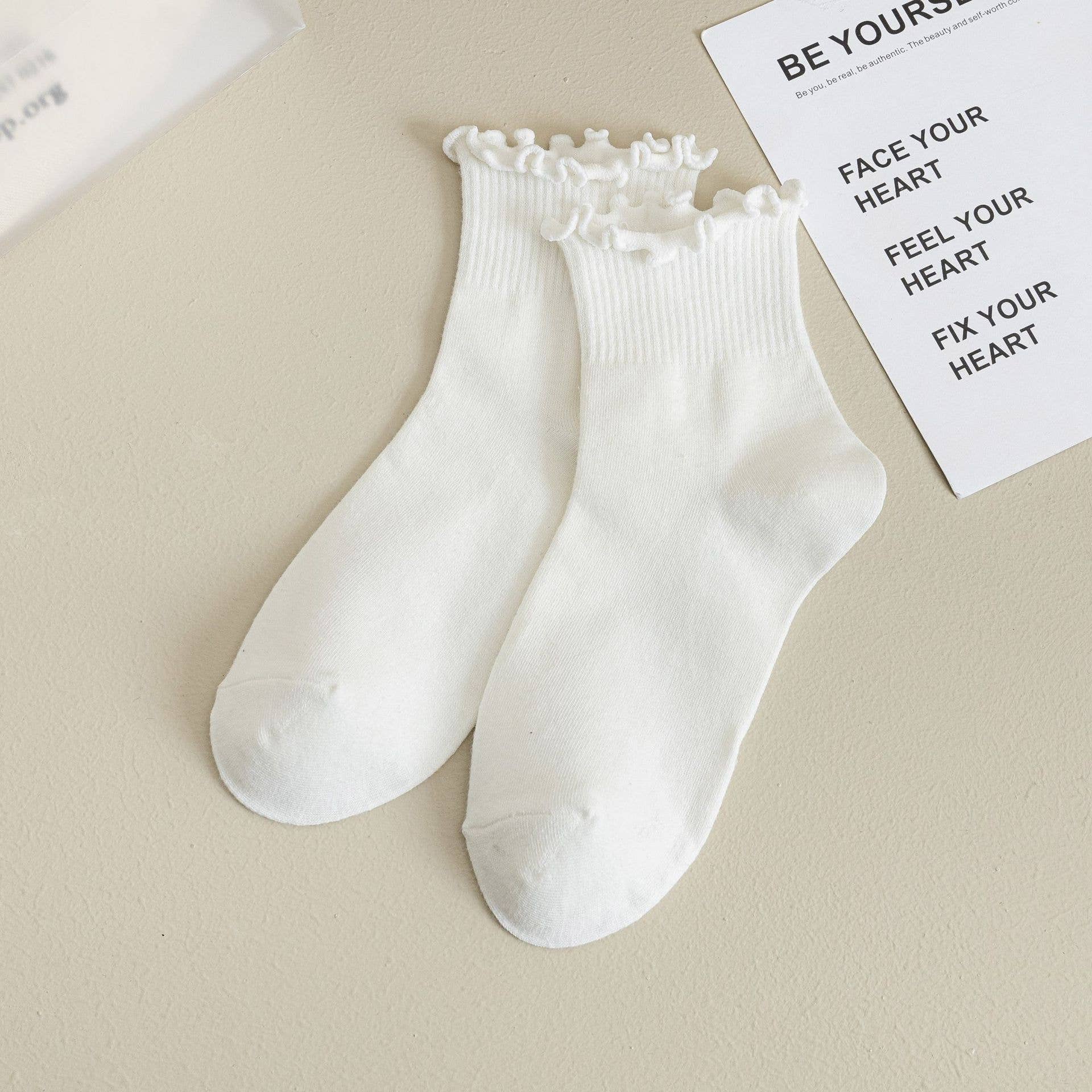 Womens Solid Color Ruffle Ankle Socks_Cwms0127