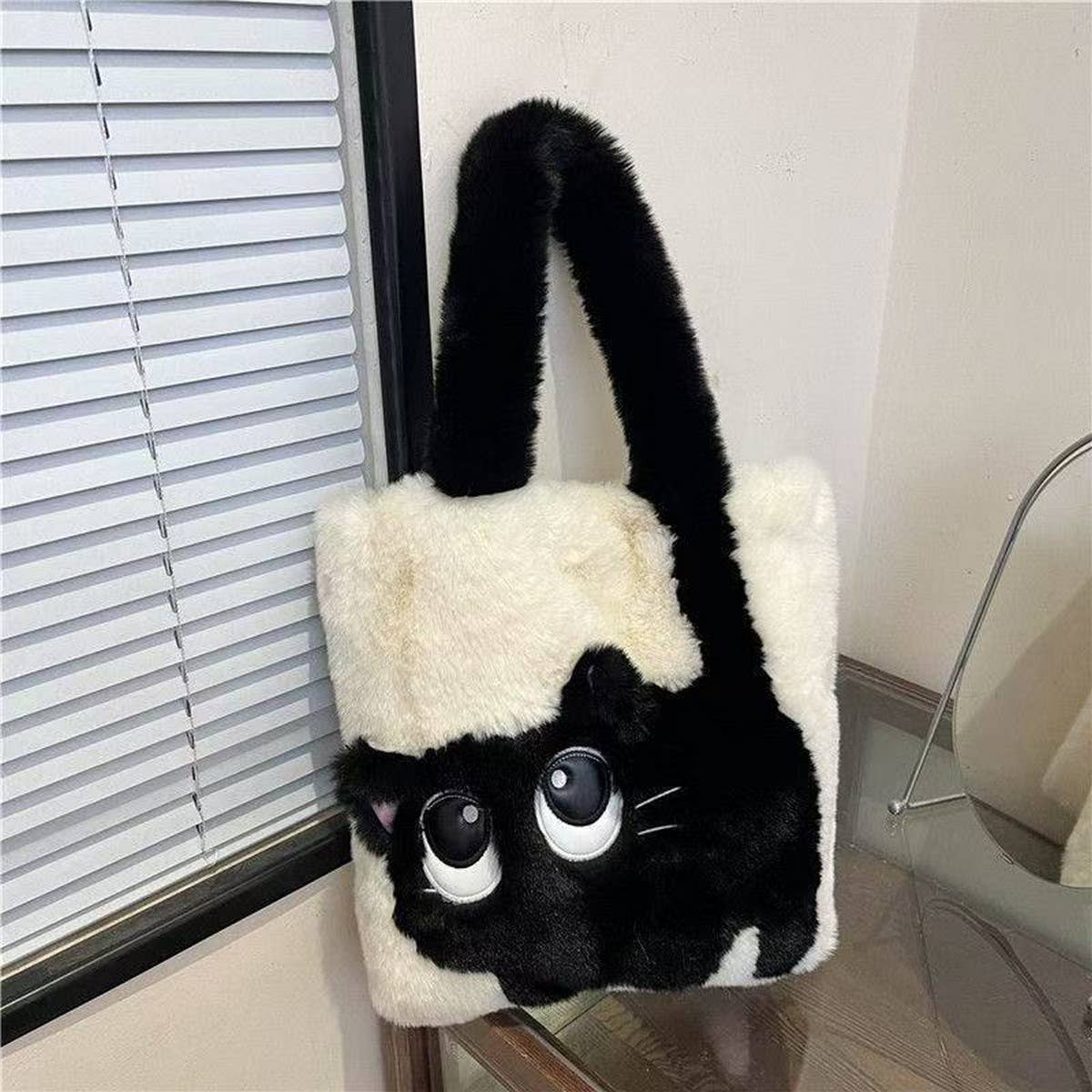 Lush Cat Tote Bag ? Colorblock Embroidered Bag_Cuab00394