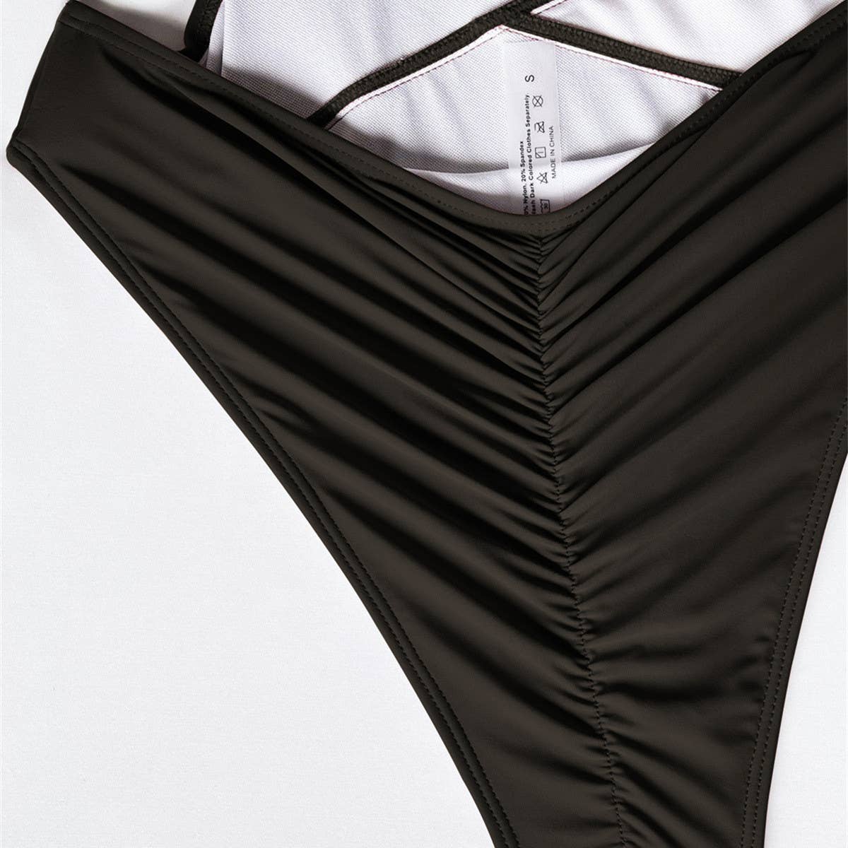 CROSS CONTRAST ONE PIECE SWIMSUIT_CWMW0279