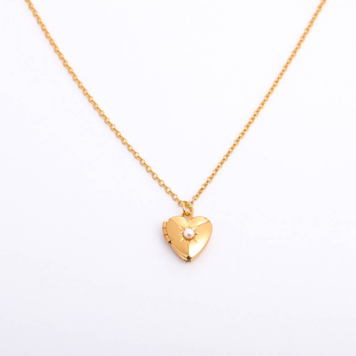 NEW DECEMBER BIRTHSTONE HEART NECKLACE_CWMM3754