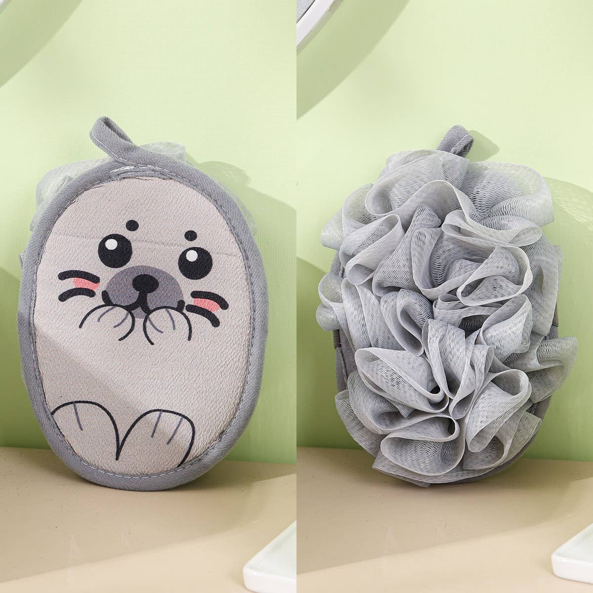 BATH POUF 2 IN 1 SOFT AND NON FRAGILE BATH BALL_CWMM3329