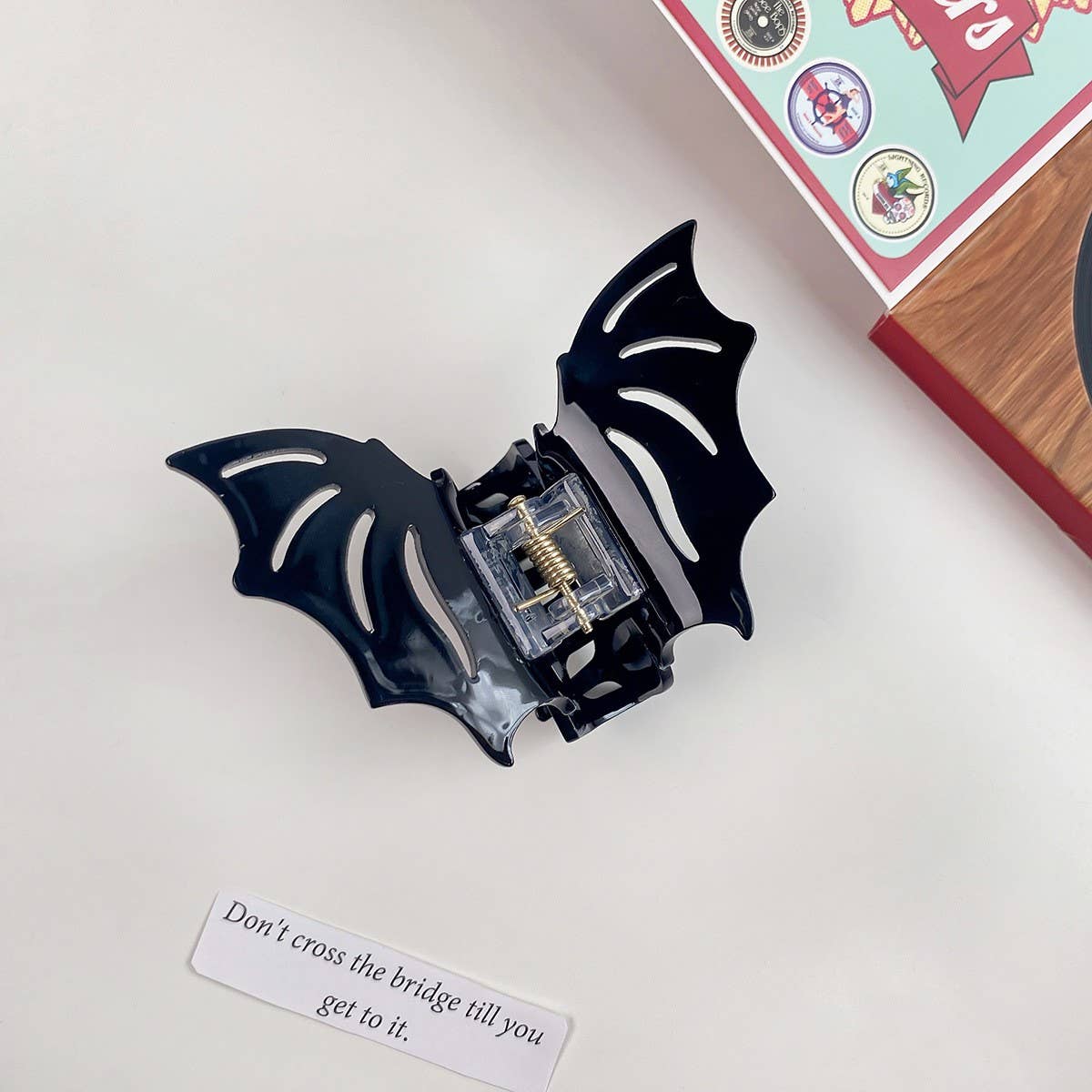 HALLOWEEN BAT WING GOTHIC HAIR CLIP FOR LADIES_CWAHA1444