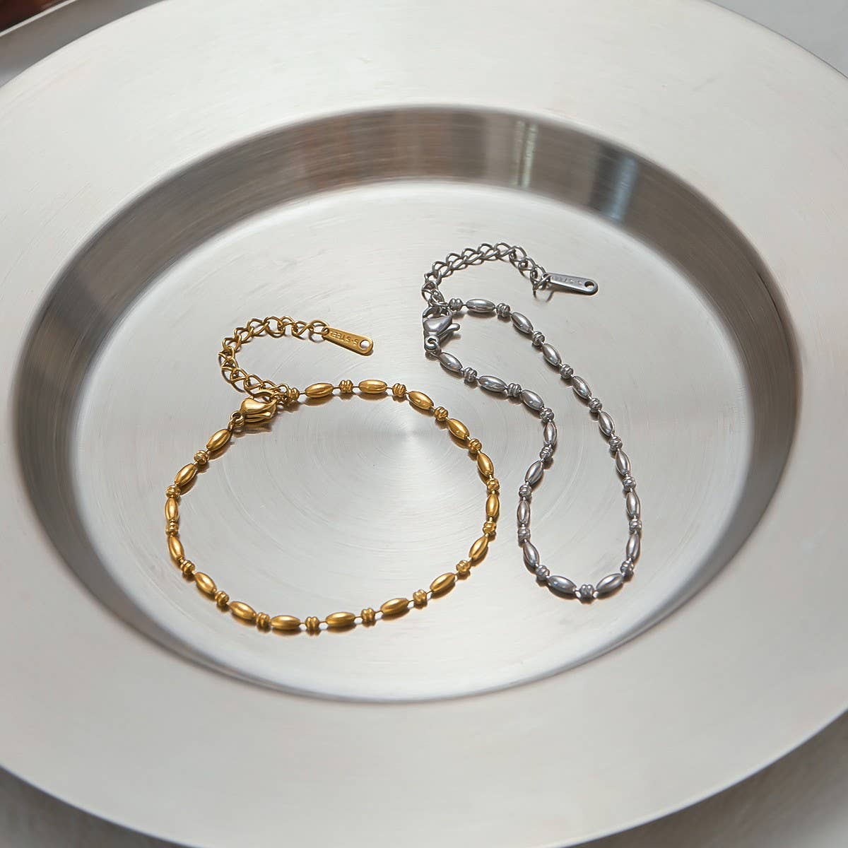 18K GOLD OVAL BEAD BRACELET TITANIUM STEEL LUXE_CWAJE4719