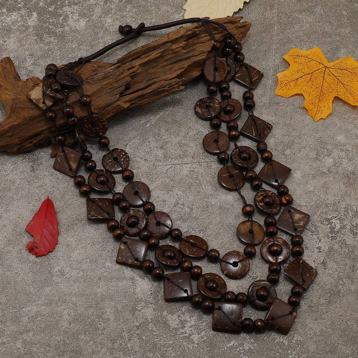 RETRO ETHNIC STYLE COCONUT SHELL VINTAGE NECKLACE_CWMM4388