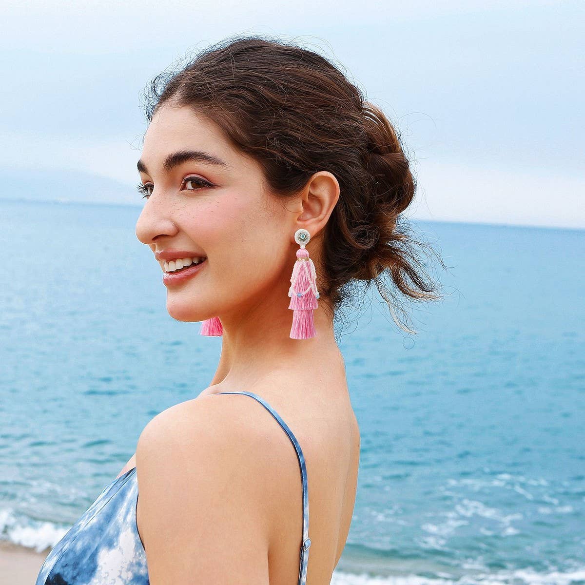 MINT MAMBO STYLE TRANSPARENT TASSEL EARRINGS_CWAJE1661