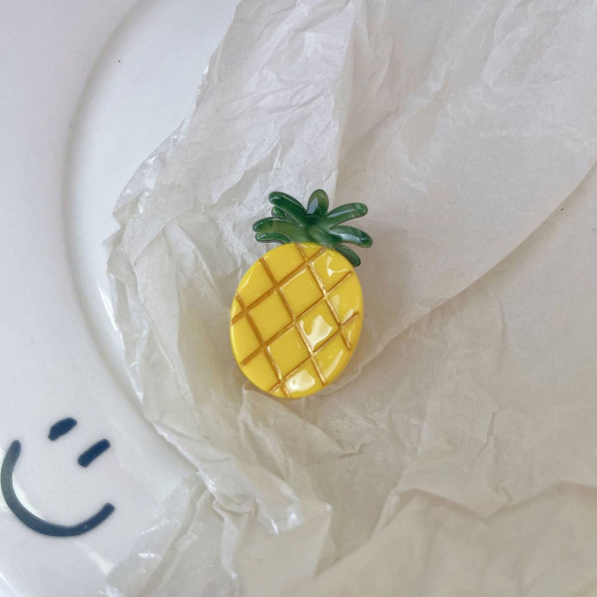 MINI FRUIT HAIR CLAWS STRAWBERRY LEMON CLIPS_CWAHA1331