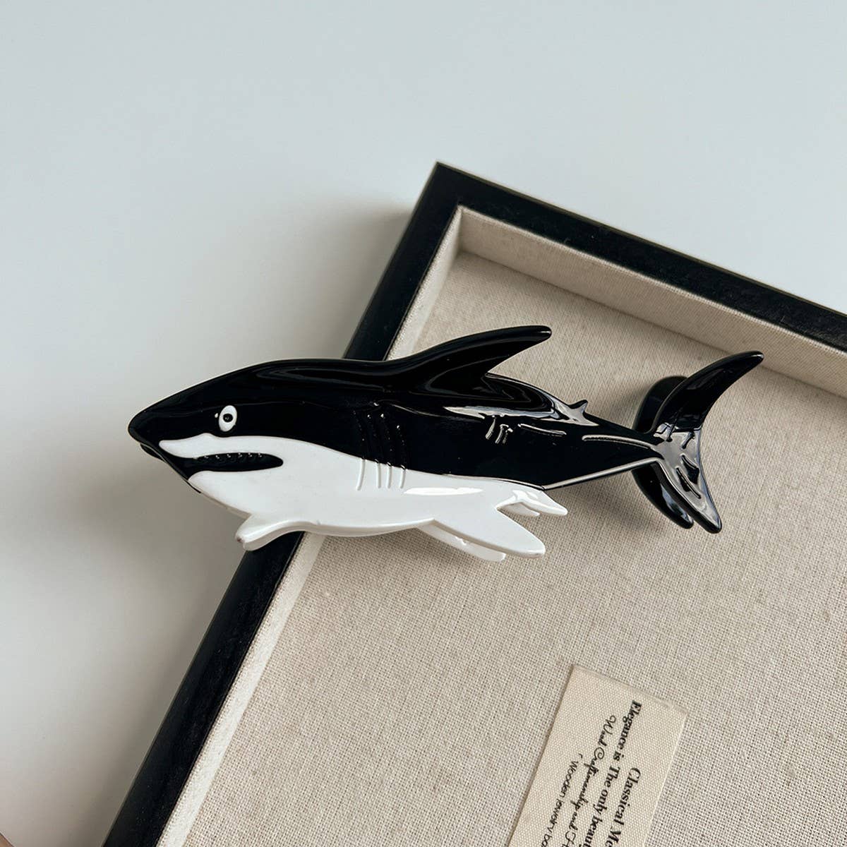 SHARK SERIES ACETATE HAIRPIN BEACH HAIRPIN_CWAHA5713