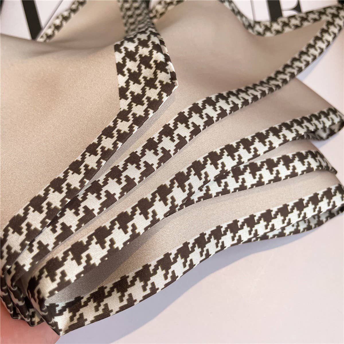 Versatile Narrow Commuter Temperament Head Scarf_Cwasc1522