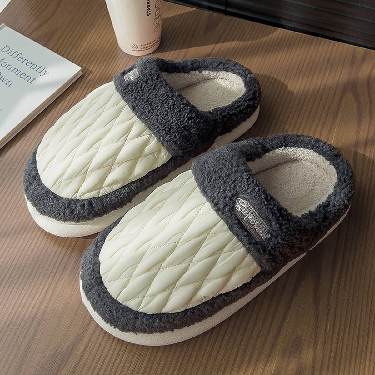Winter Slippers Warm Cushioned Slides House Shoes_Cwshs0299