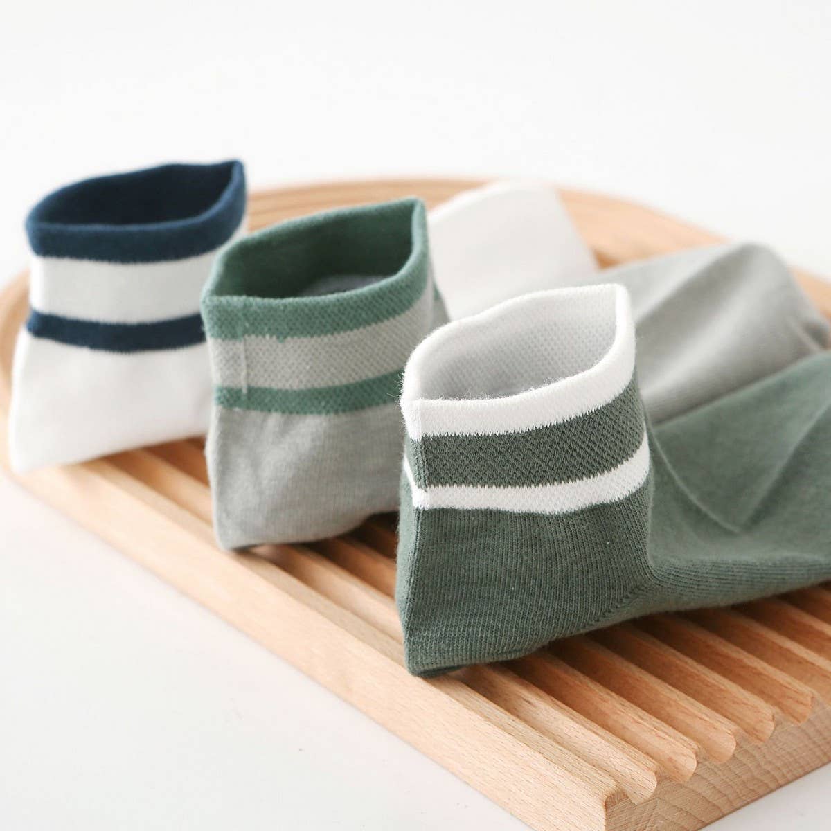 NEW SOLID COLOR SPORTS MENS COTTON SOCKS_CWMS2037