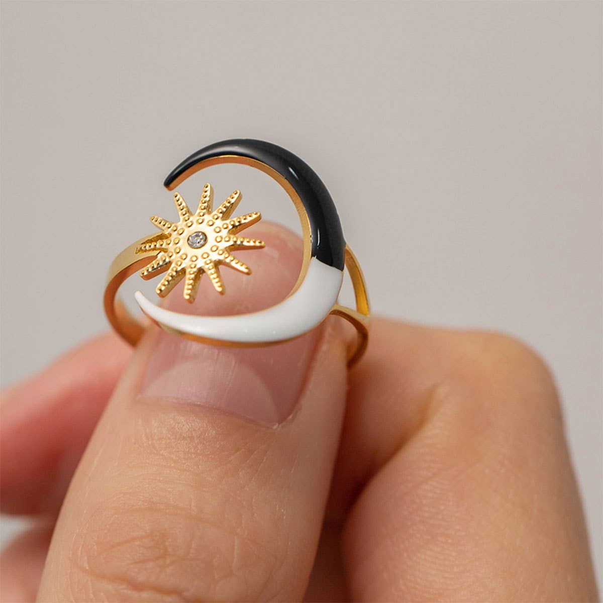 18K GOLD PLATE DRIPPING MOON STAR RINGS_CWAJE0626