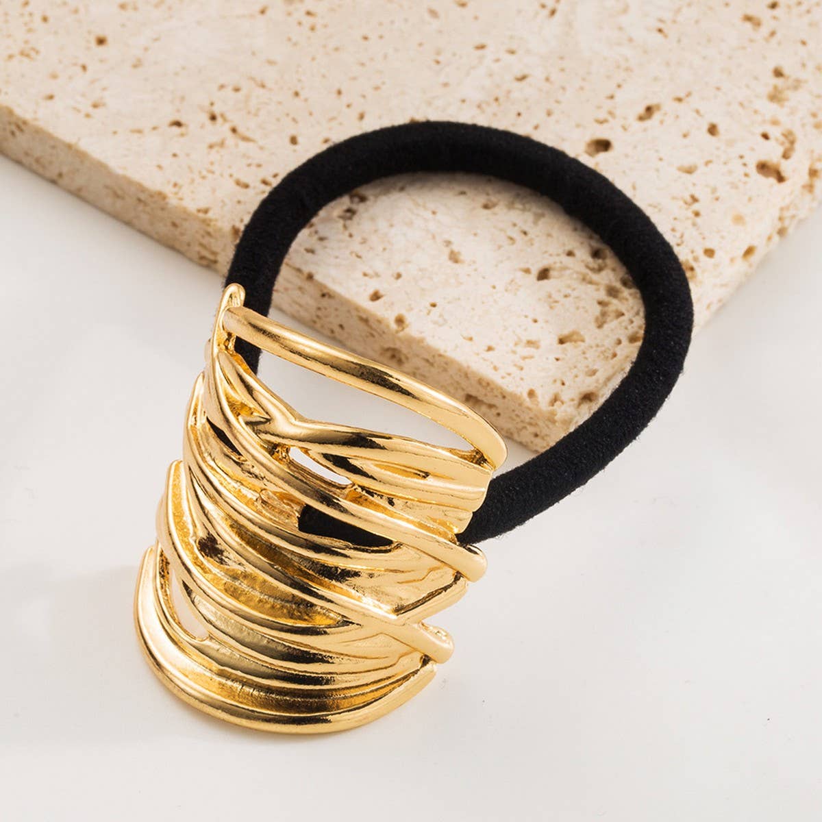 MINIMALIST METAL FLOWER LOW PONYTAIL HAIR TIE_CWAHA6170