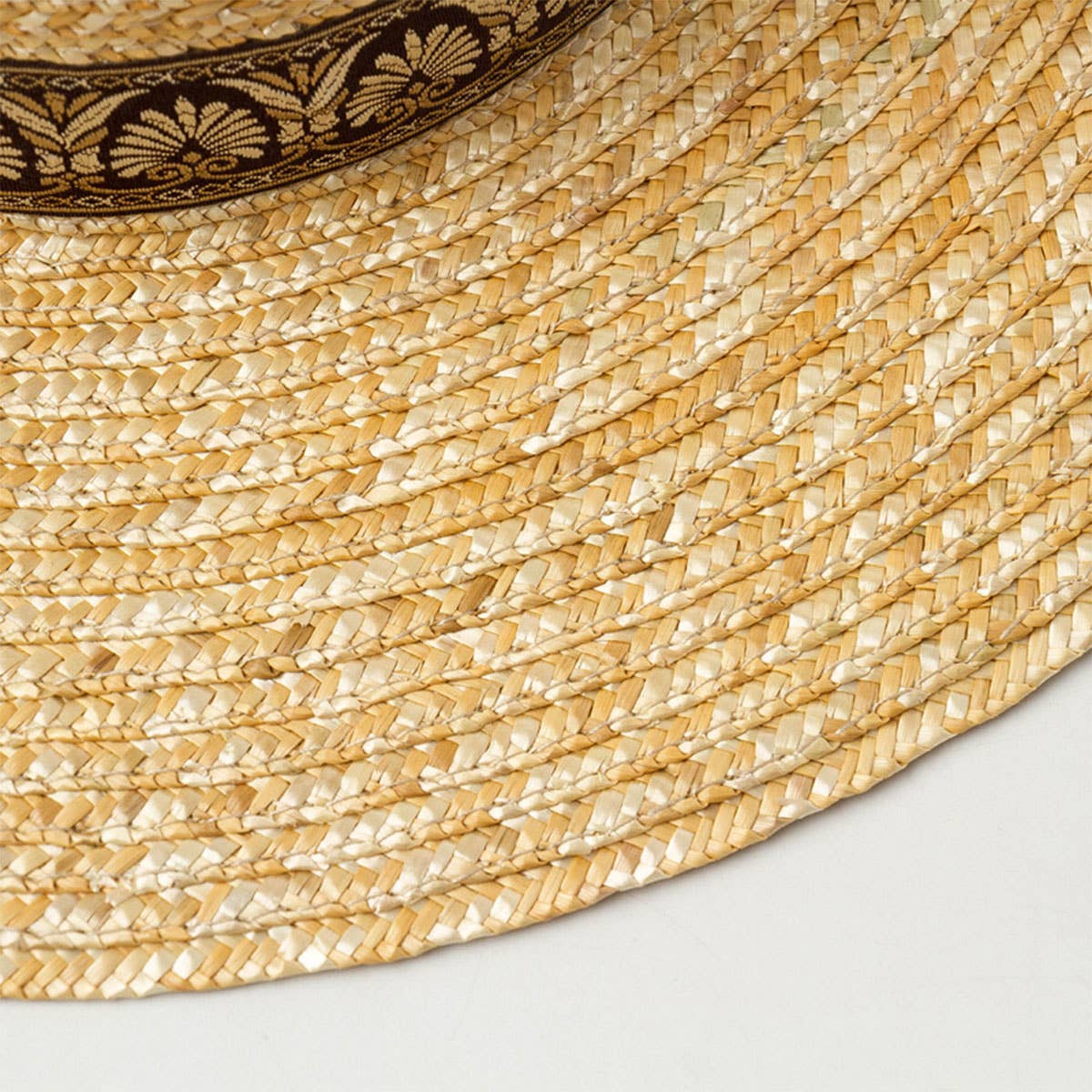 PATTERN BAND DECKED BEACH STRAW HAT_CWAH332