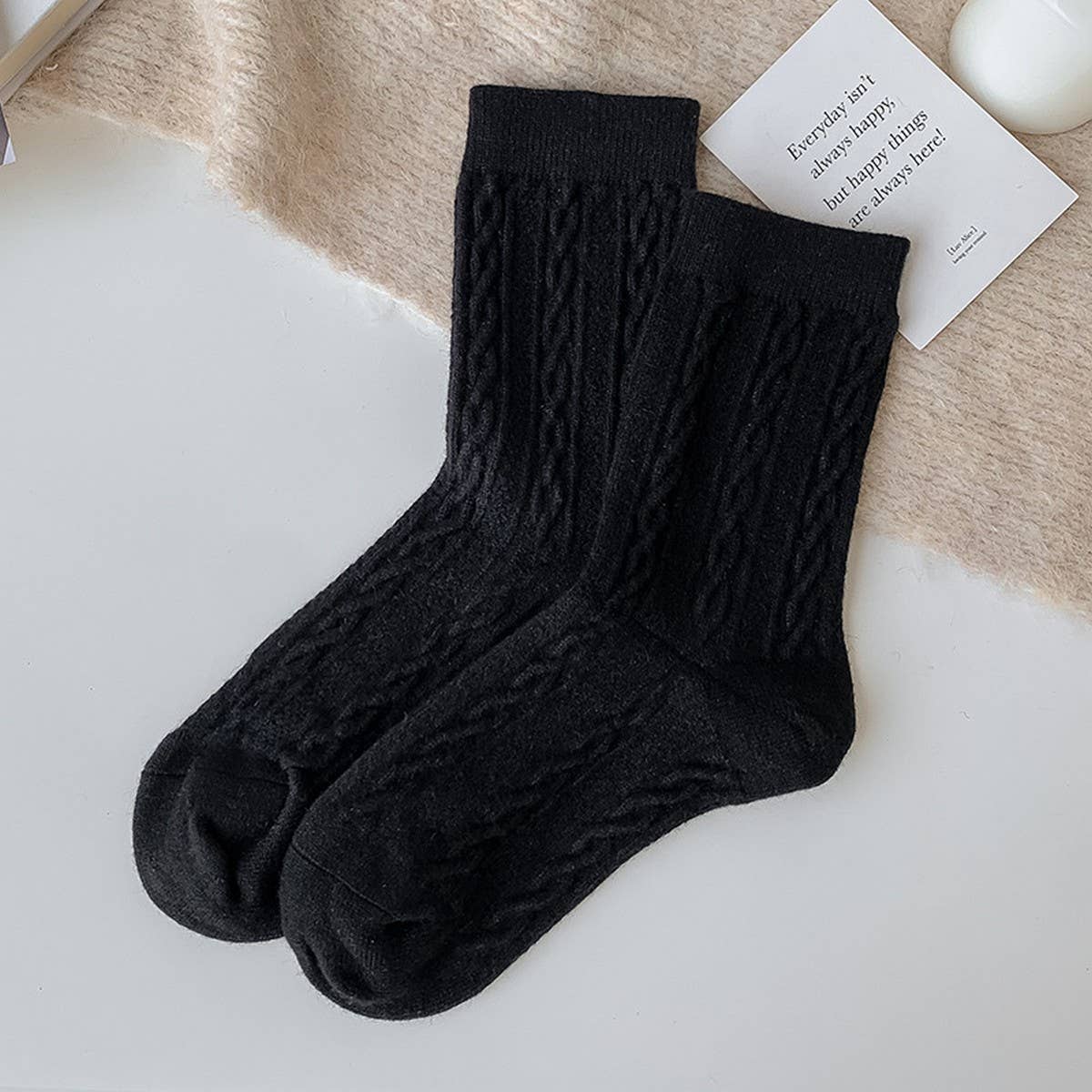 SOLID COLOR TWISTED WOOL MID CALF STACKED SOCKS_CWMS1130