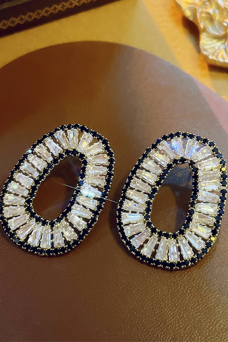 Beads Decked Round Dangle Earrings_Cwaje0307