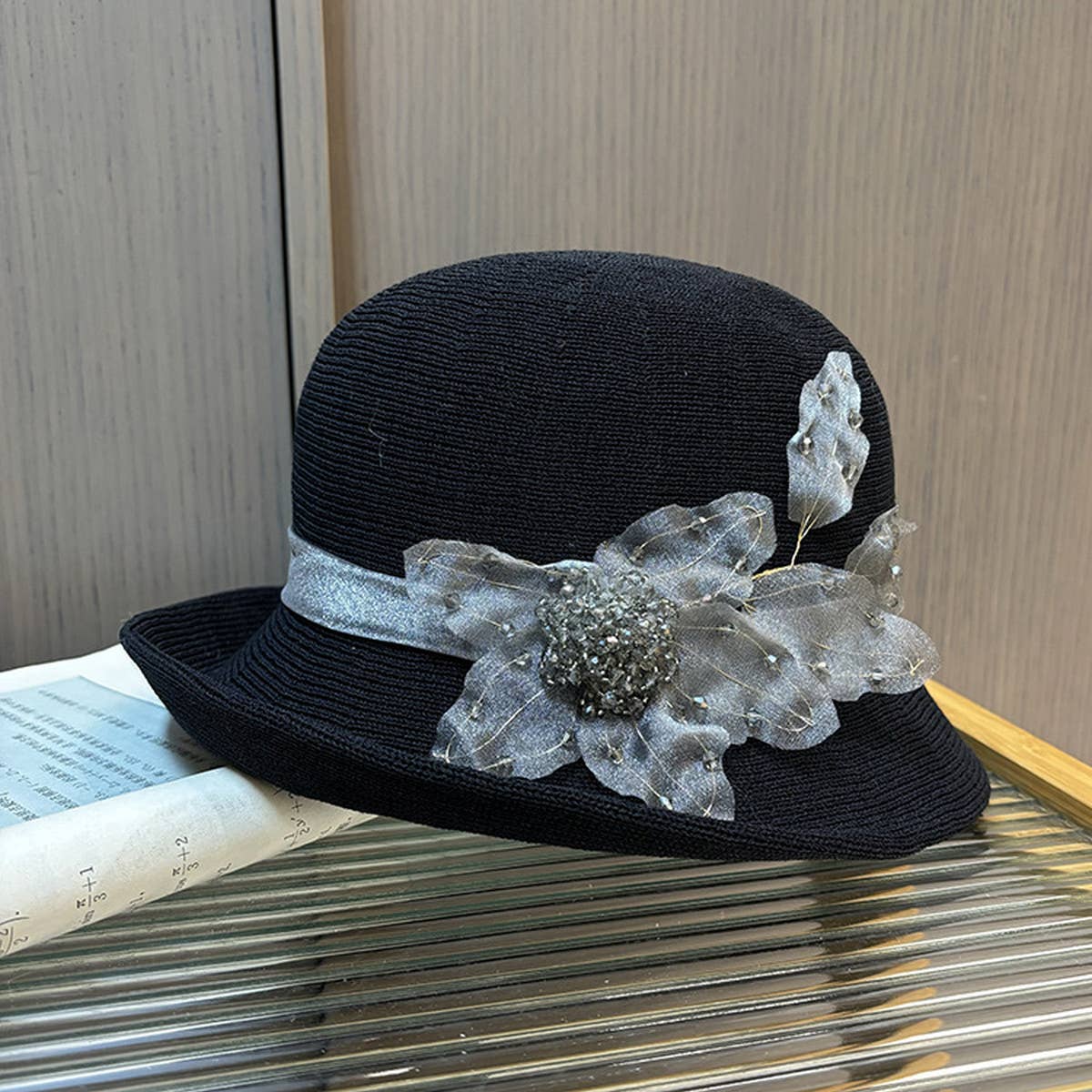 Versatile Knitted Rolled Bowler Bucket Hat_Cwah1210