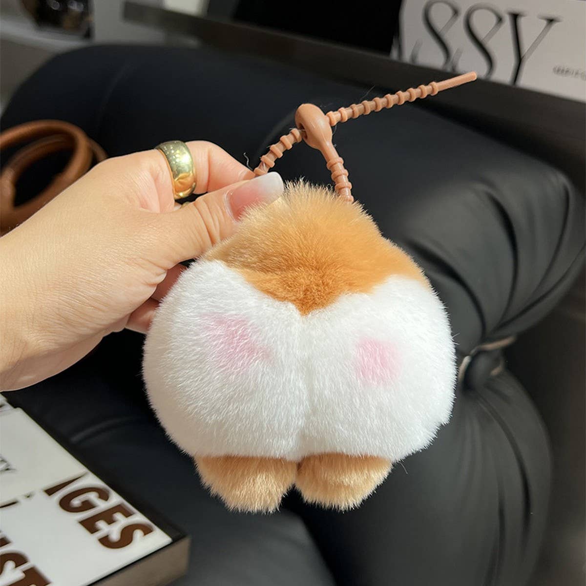 CUTE CORGI DOG BUTT CAR KEYCHAIN BAG PENDANT_CWMM2544