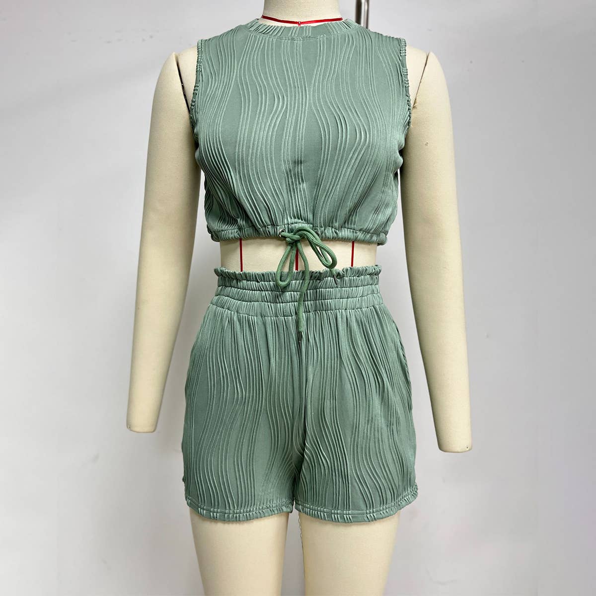 Textured Solid Color Vest Shorts Set