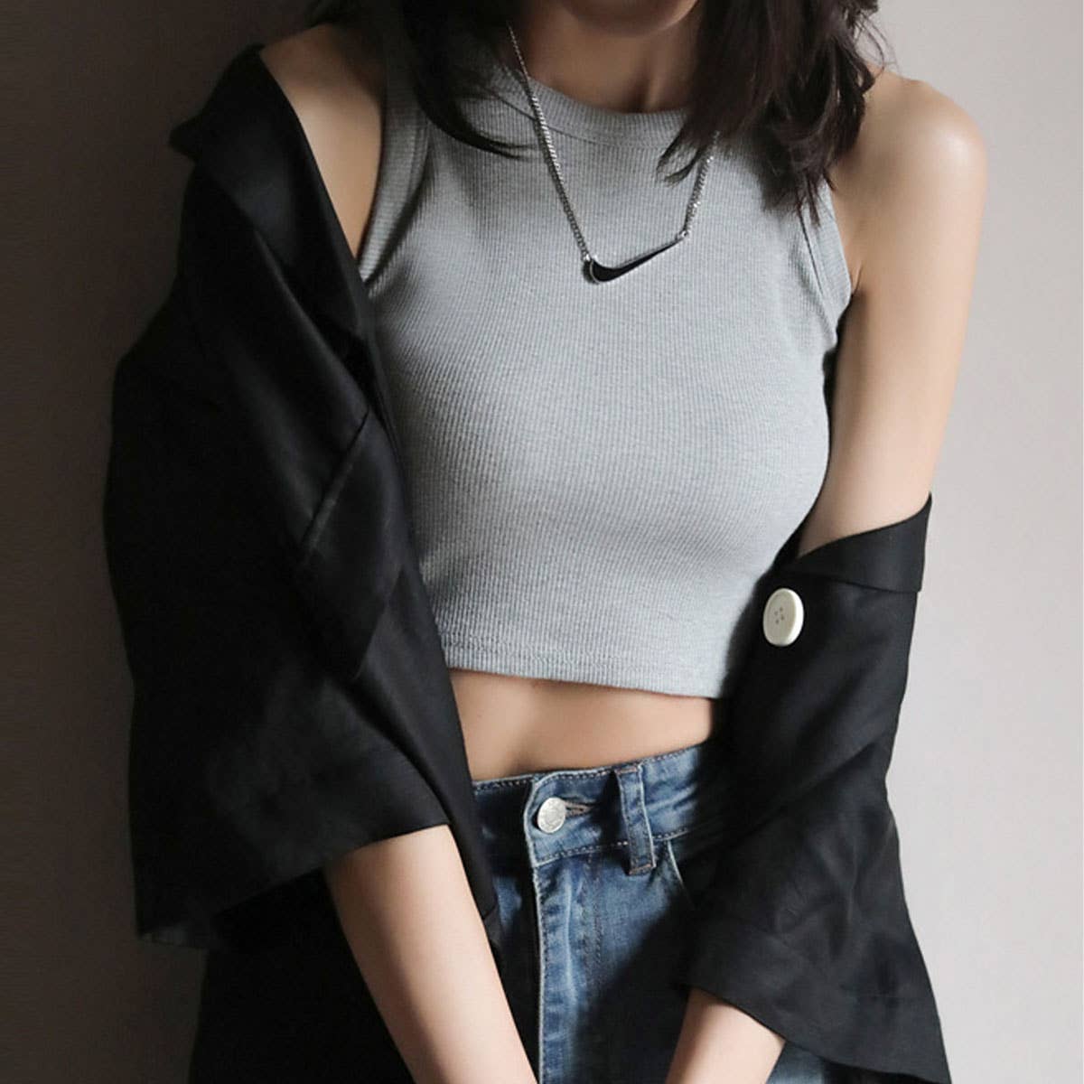 SHORT BASE RIBBED CAMISOLE HIGH NECK TANKS_CWTTK0798