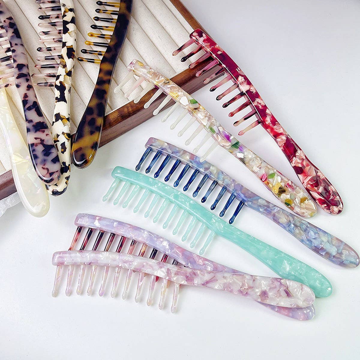 Vintage Wide Tooth Acetate Comb For Curly Hair_Cwmm6444