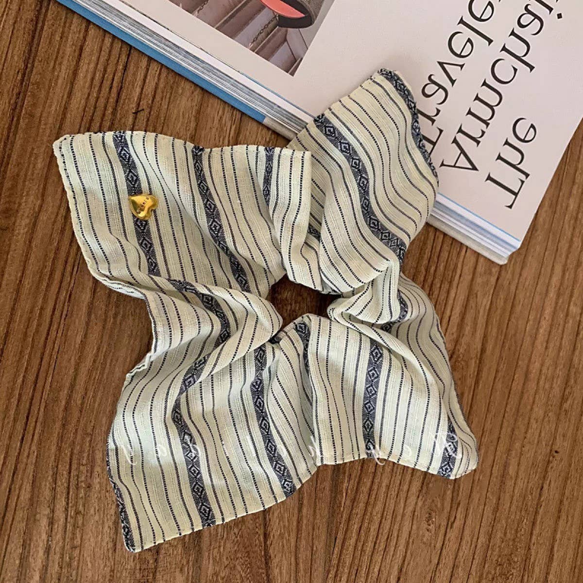 SQUARE COLORS HAIR SCRUNCHIES_CWAHA2819