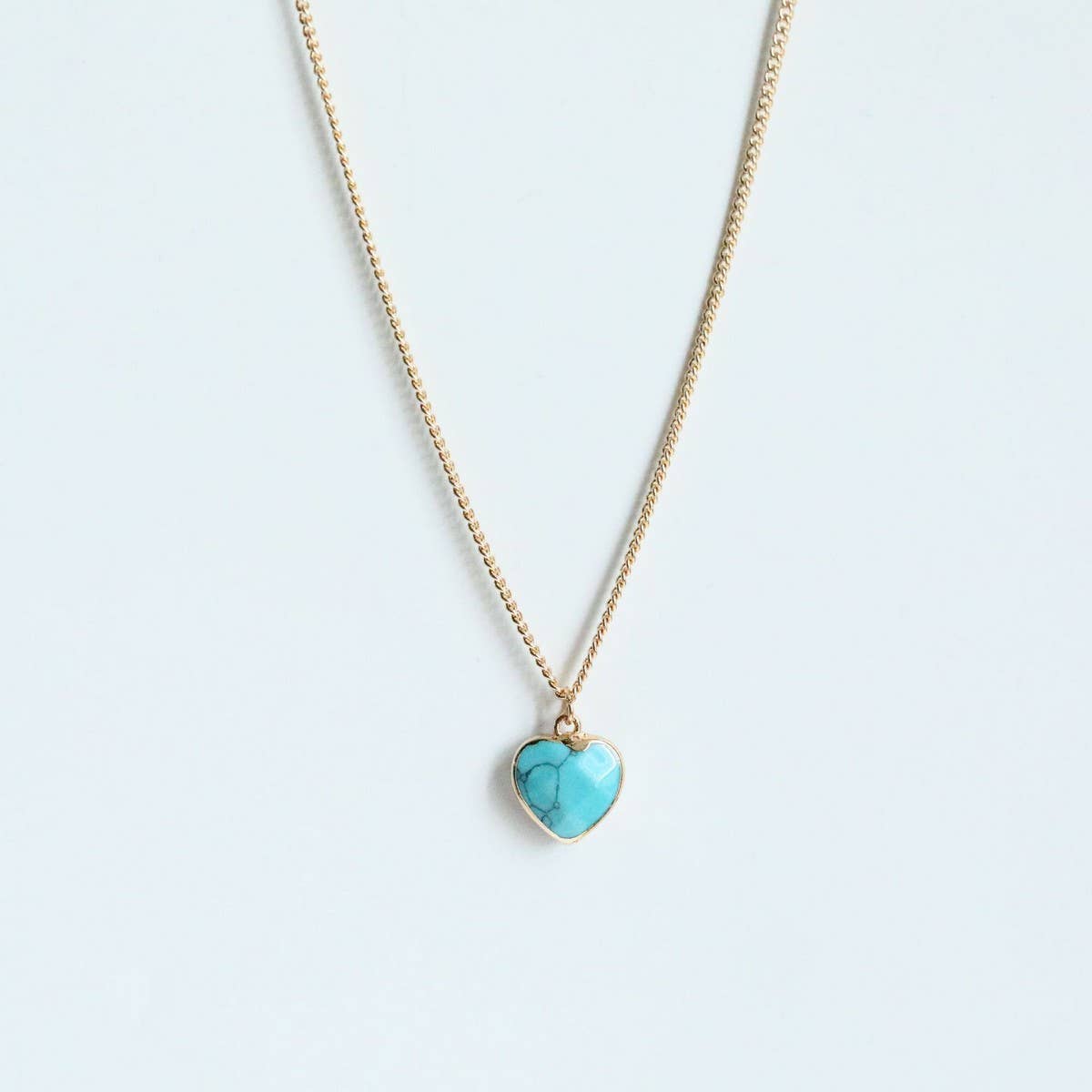 DECEMBER BIRTHSTONE HEART PENDANT NECKLACE_CWMM5334