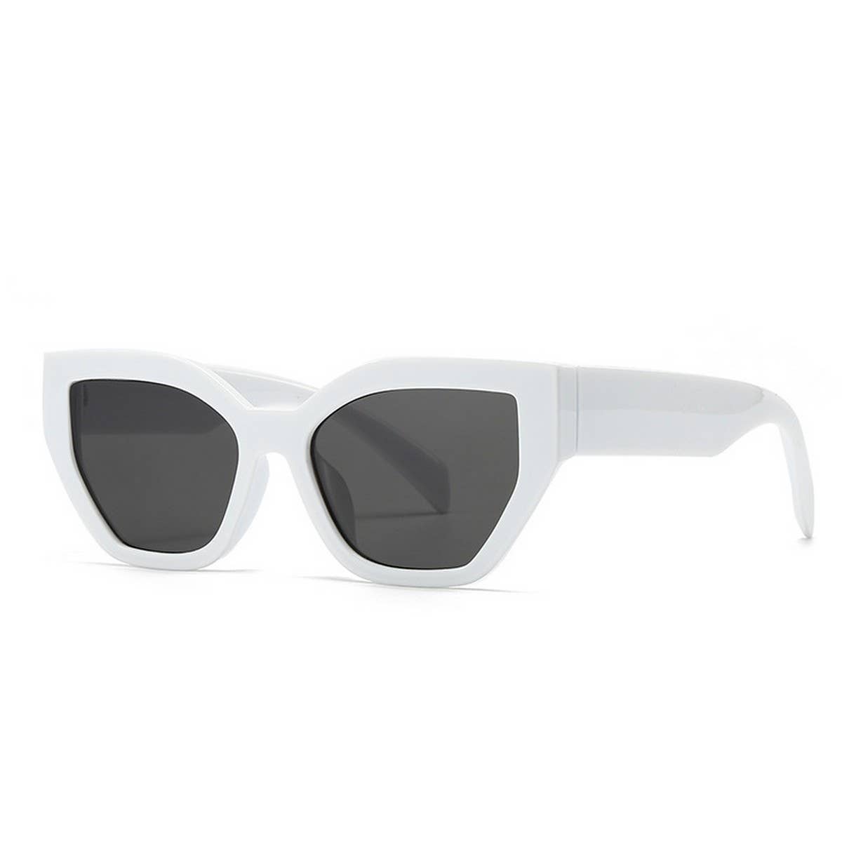 FASHION SMALL FRAME CAT EYE SUNGLASSES_CWASG0455