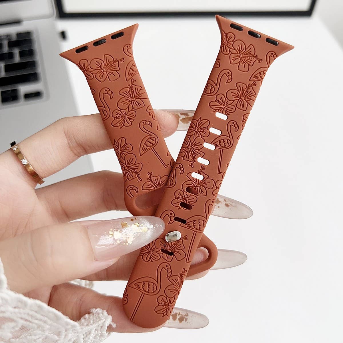 APPLE WATCH ULTRAS9S8 ENGRAVED FLAMINGO STRAP_CWWW0057