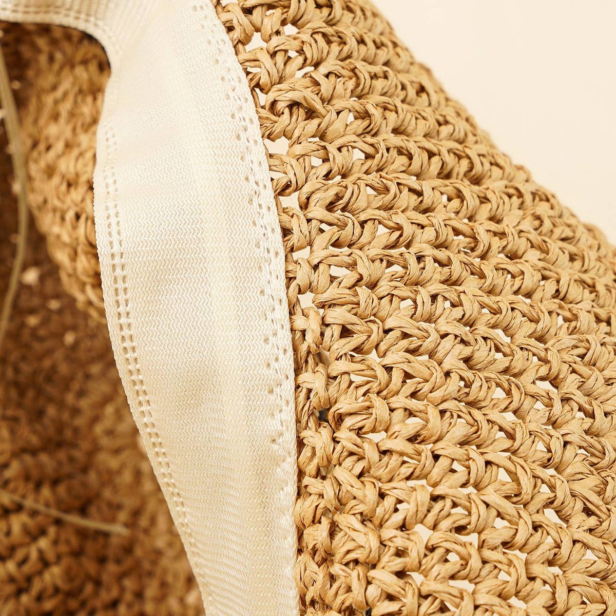 SUN PROTECTION STRIPED STRAW BUCKET HAT_CWAH1426