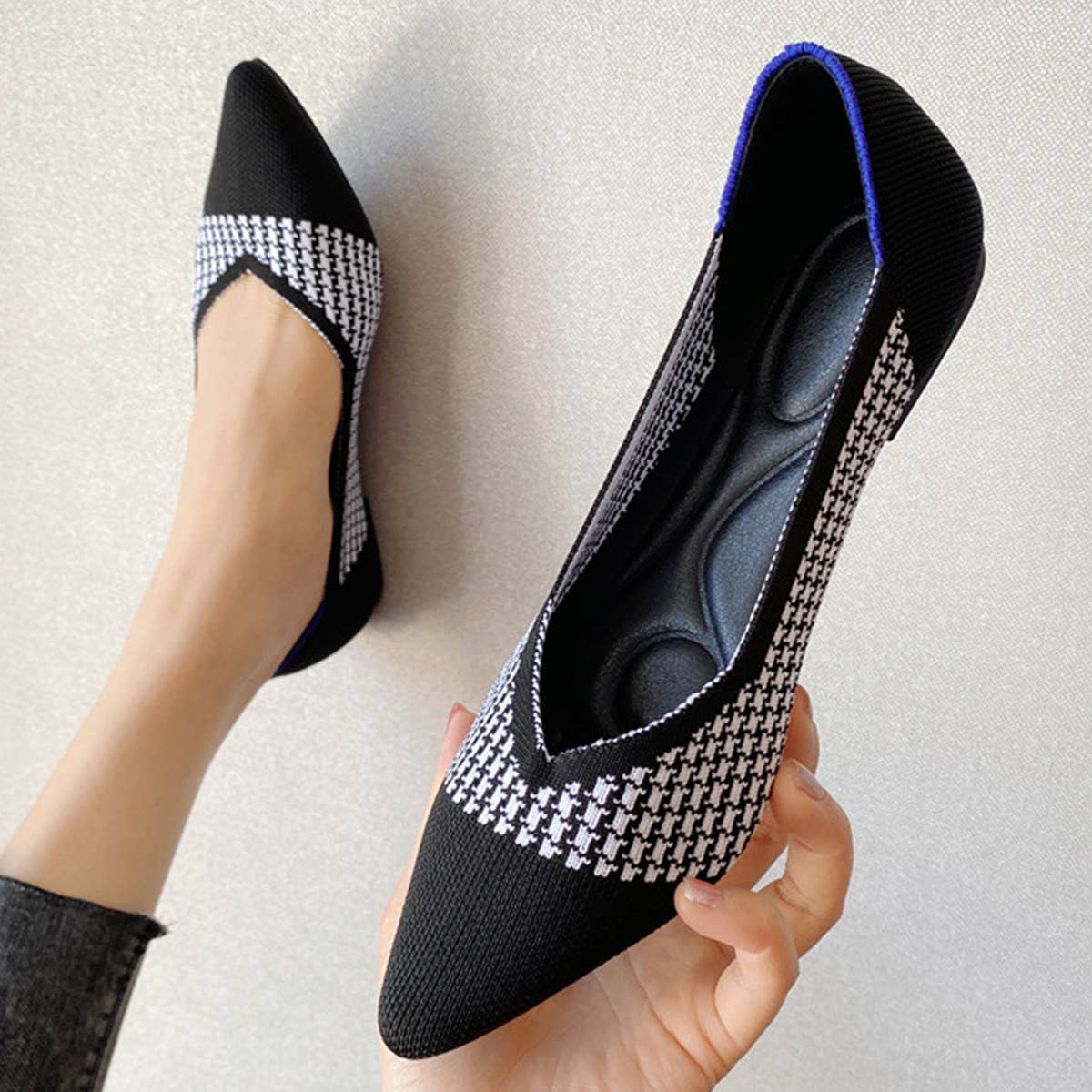 COMFORTABLE POINTED FLAT SHOES FOR WOMEN_CWSHF0006