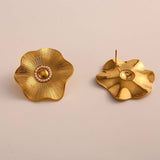 MINIMALIST STAINLESS STEEL FLOWERPEARL STUDEARRINGS_CWMM8918