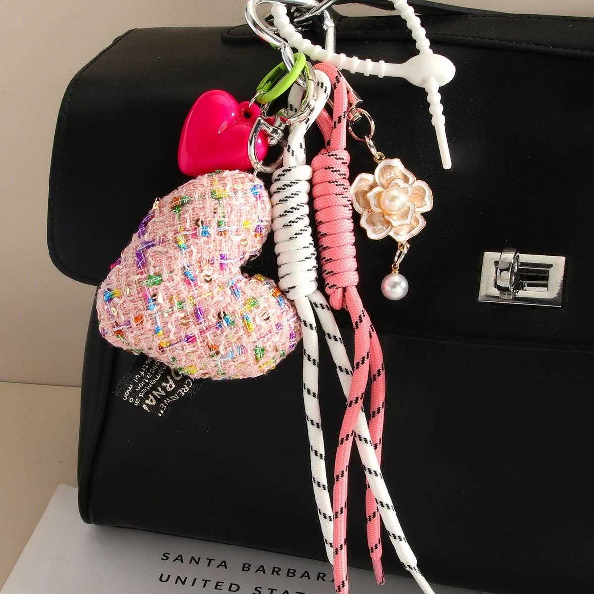 HEART BOW FABRIC CHARM BRAIDED BAG ACCESSORY_CWMM7555