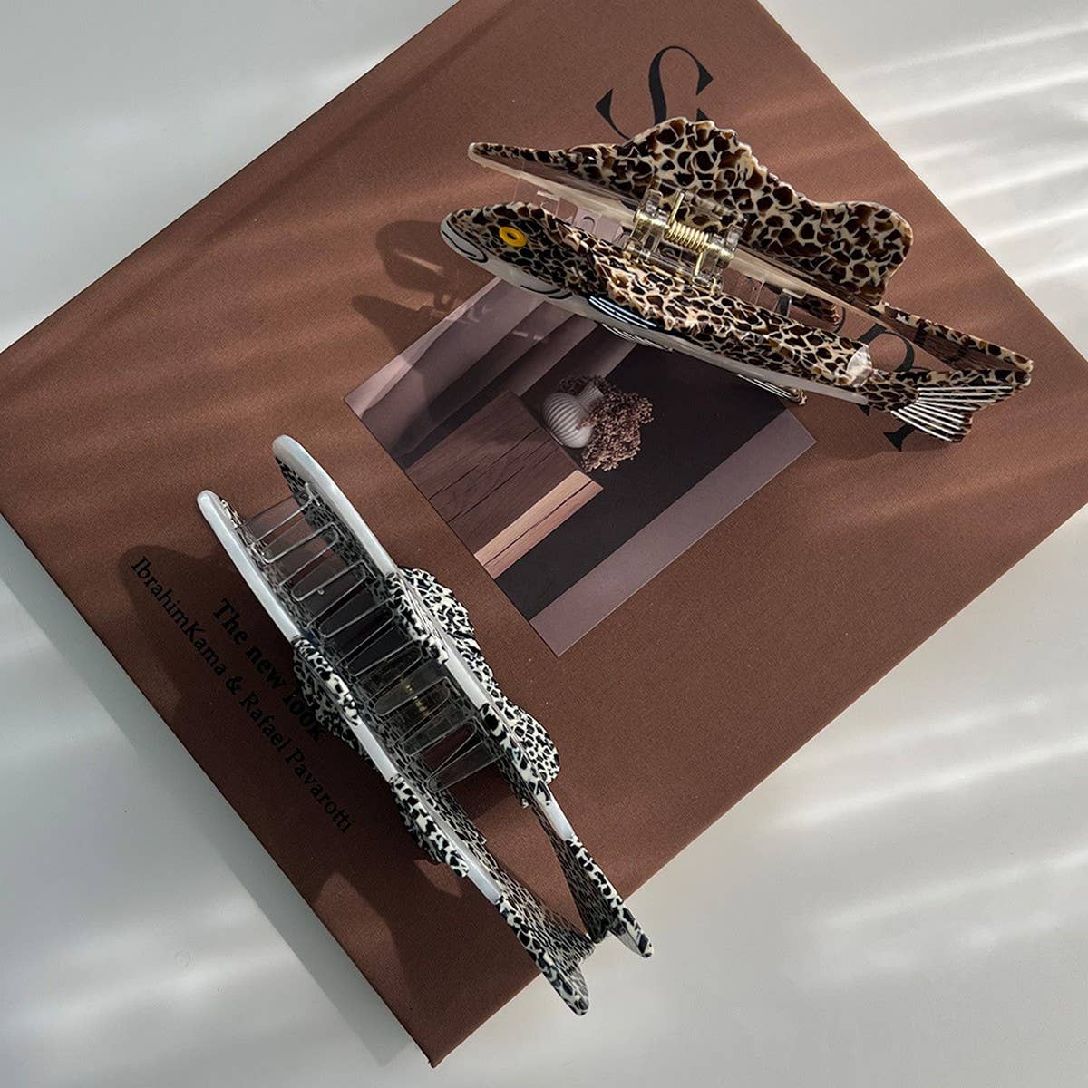 GROUPER FISH HAIR CLAW OCEAN STYLE ACETATE CLIP_CWAHA5789