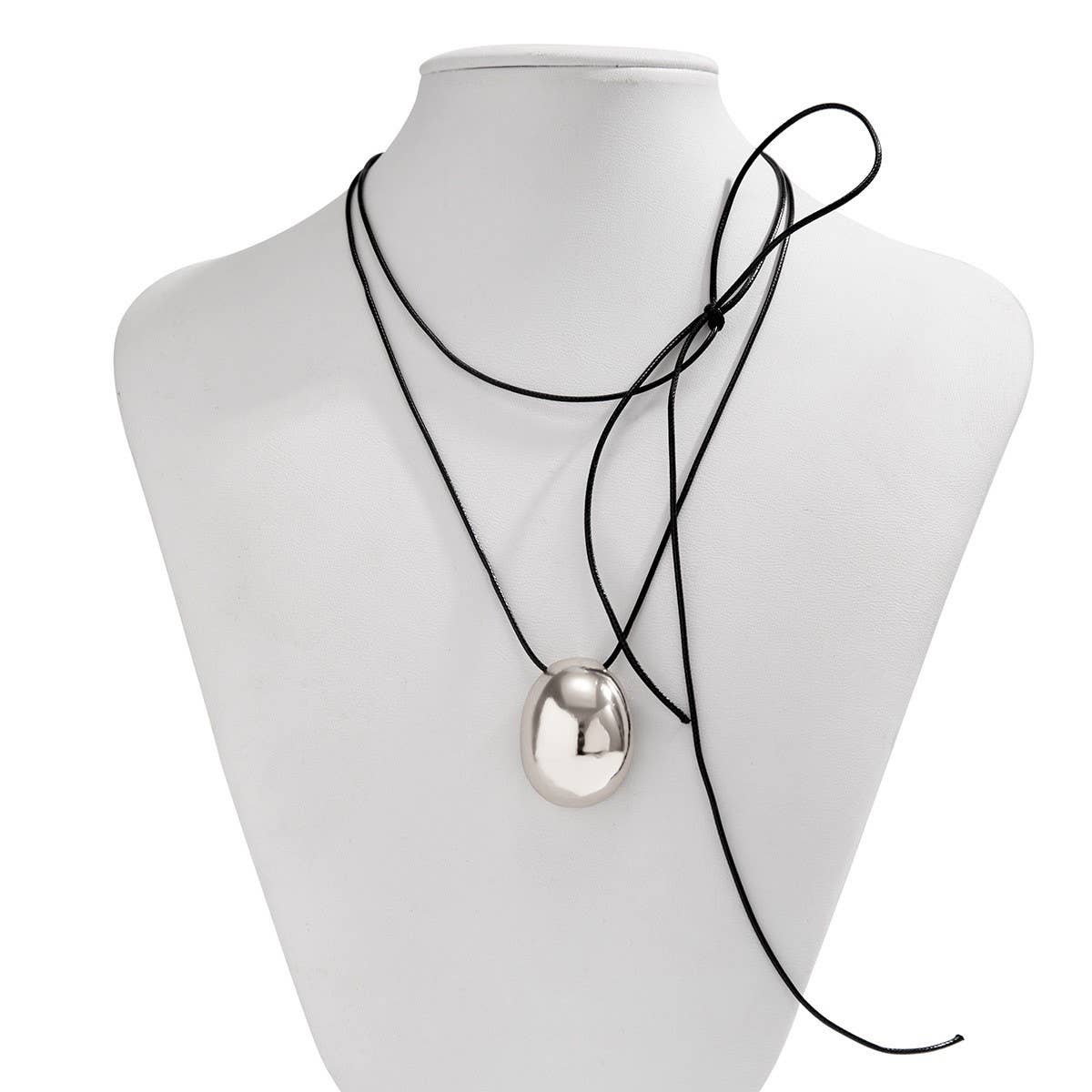 DRAWN WAX THREAD NECKLACE WITH PENDANT_CWAJE1160