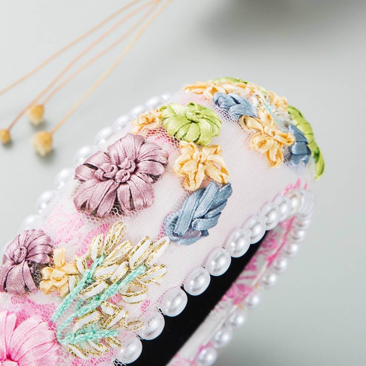 PASTORAL SPONGE PEARL FABRIC WOVEN FLOWER HEADBAND_CWAHA2115