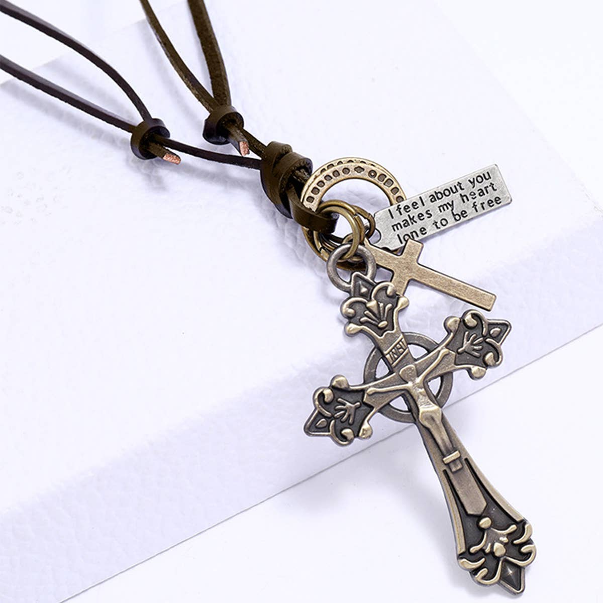 RETRO ADJUSTABLE CROSS PENDANT NECKLACES_CWAJE0498