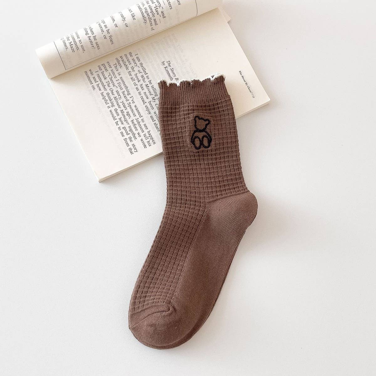Warm Coffee Embroidered Bear Women'S Socks_Cwms1399