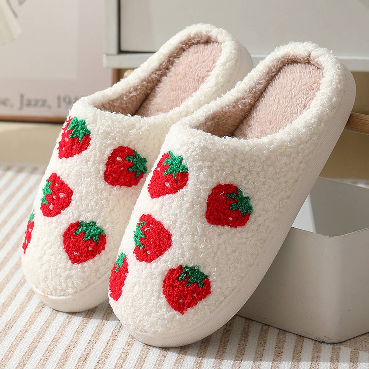 CUTE CARTOON FRUIT PREPPY SLIPPERS_CWSHS0256