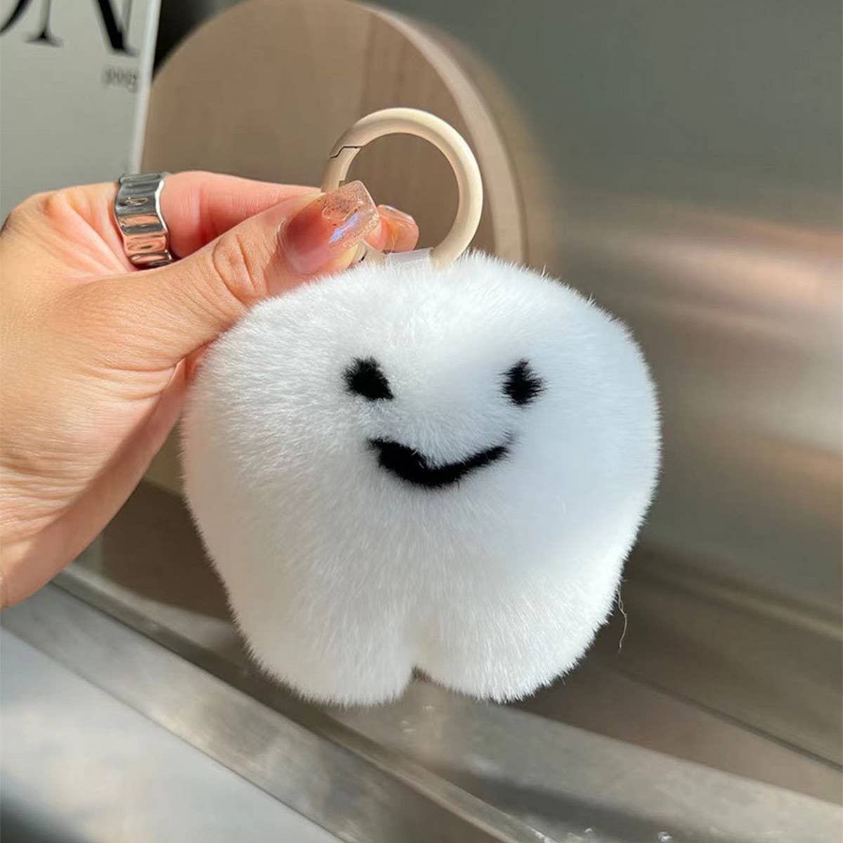 CUTE LITTLE TEETH CAR KEYCHAIN BAG ACCESSORIES_CWMM2588