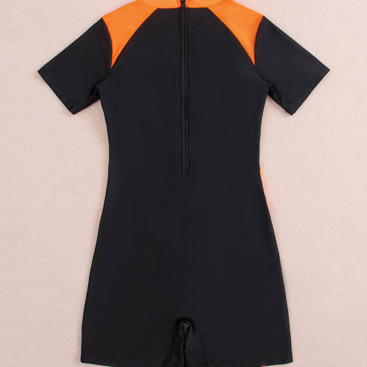 COLORBLOCK BOXER CONSERVATIVE ONE PIECE SWIMSUIT_CWMW0302