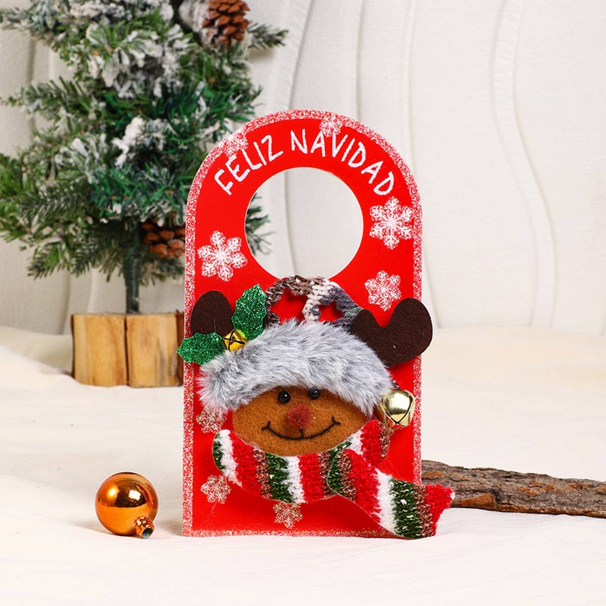 CHRISTMAS CARTOON HANGING WINDOW DECORATION_CWMM2930