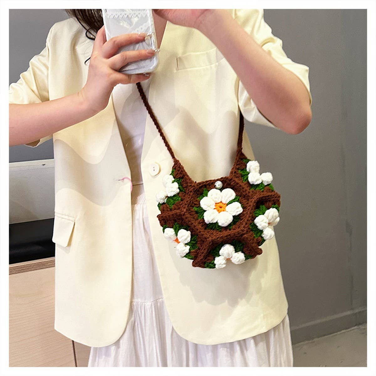 PUFF FLOWER SMALL FRESH HANDMADE CROCHETED BAG_CWAB2405