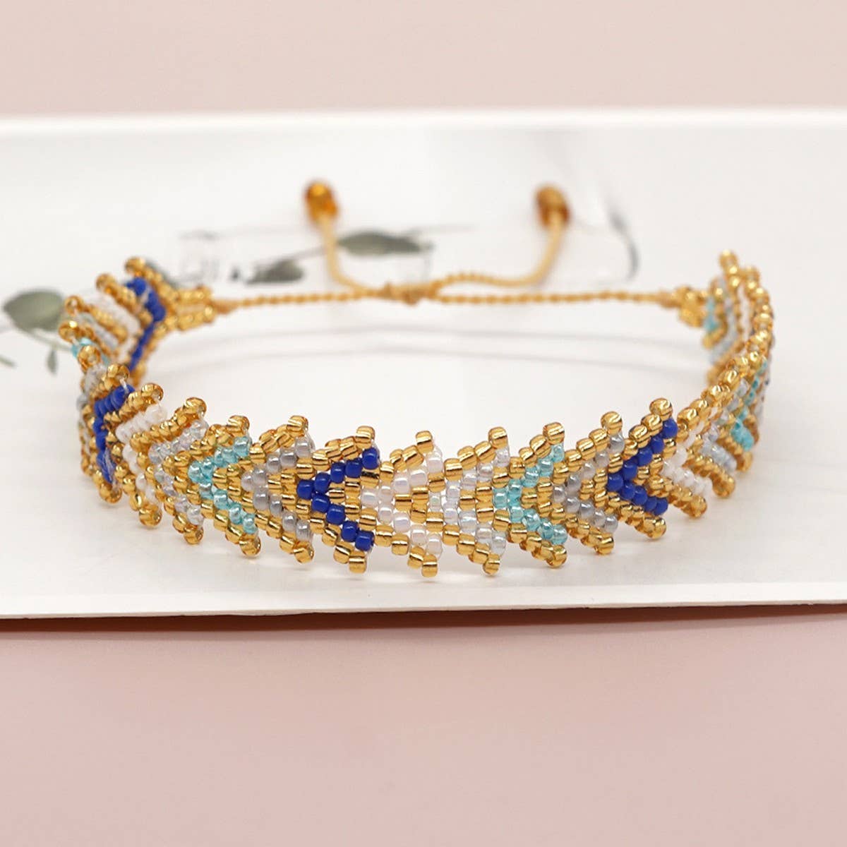 RICE BEAD HAND WOVEN RAINBOW FLOWER BRACELET_CWMM3796