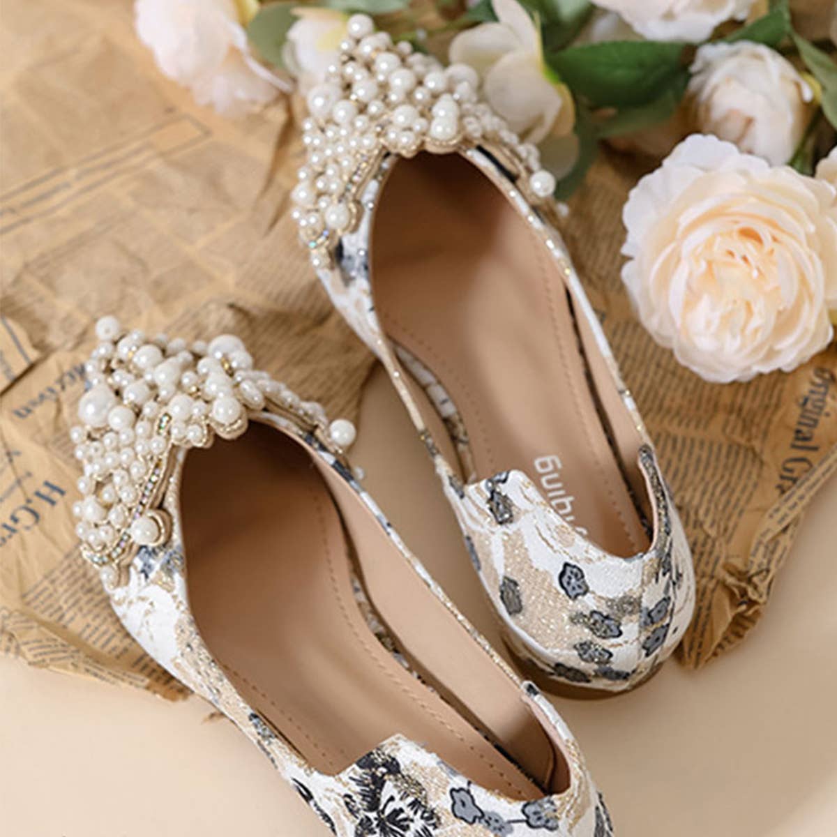 FAUX PEARL FLORAL PRINT DECOR FLAT SHOES FOR WOMAN_CWSHF0008