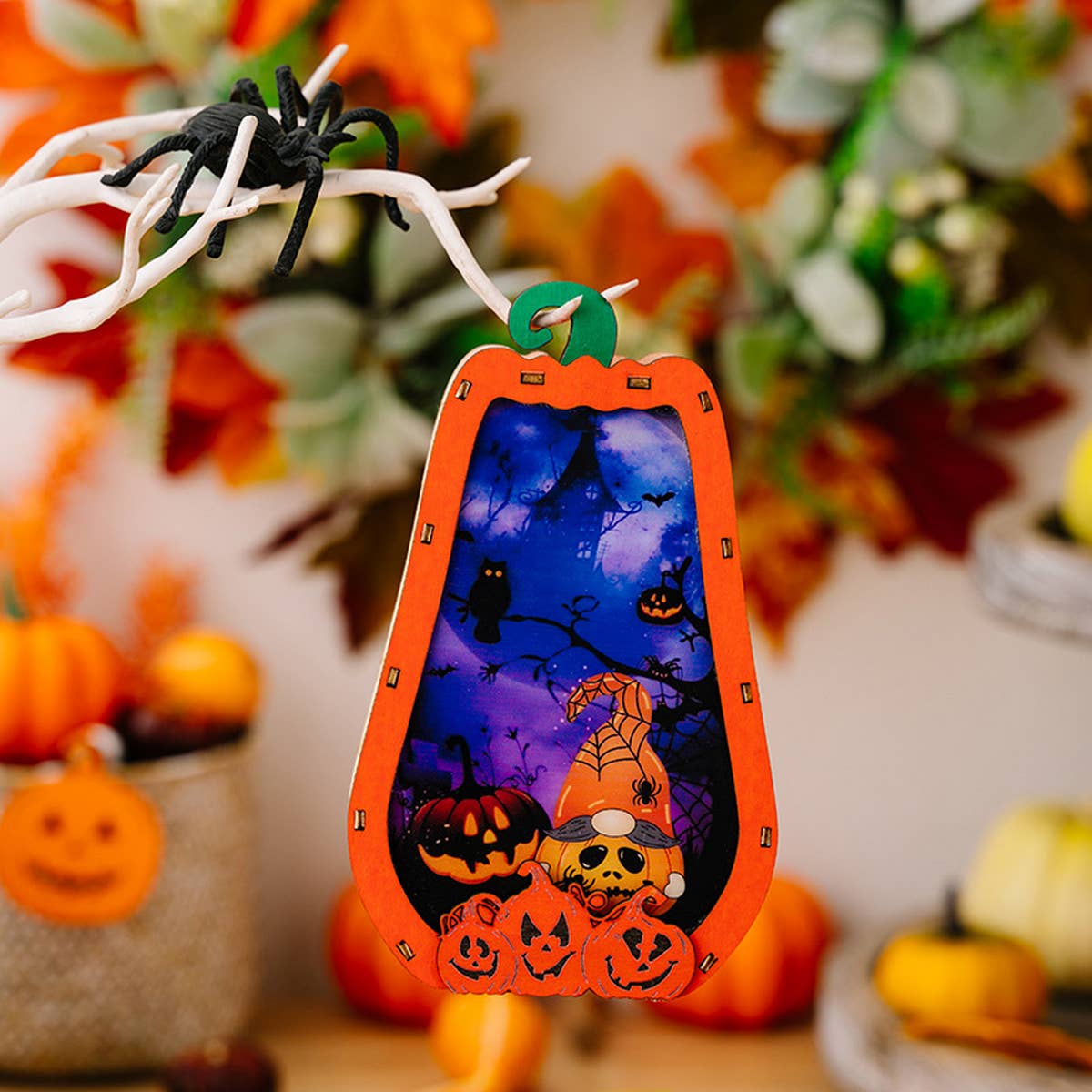 HALLOWEEN PUMPKIN PENDANT WITH LIGHT IN WOODEN BOX_CWMM1769