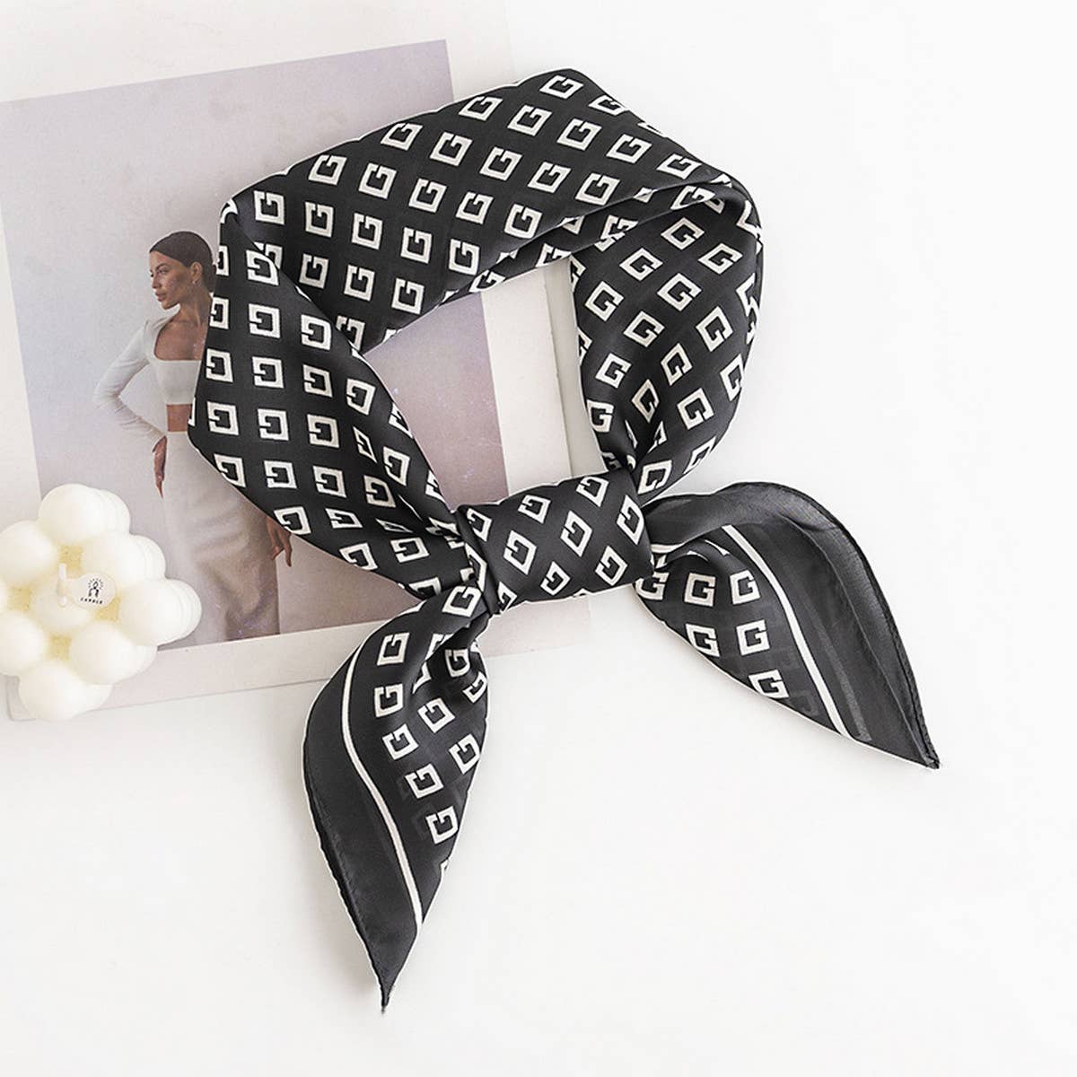 CHIC SILK SQUARE SCARF VERSATILE HEADSCARF SHAW_CWASC0507