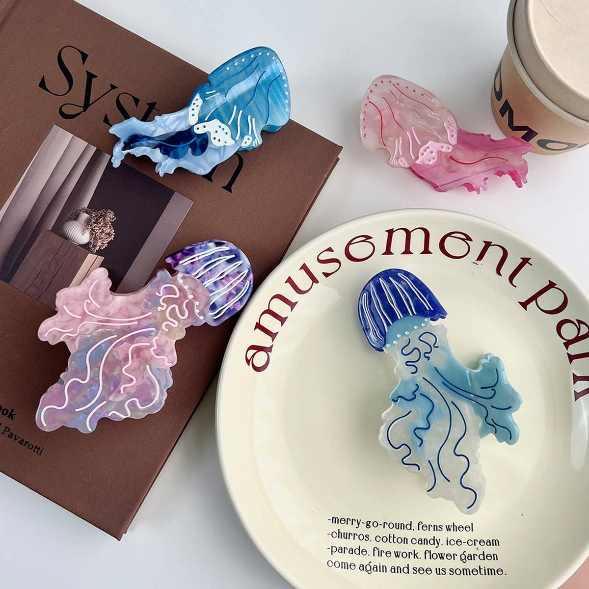 OCEAN JELLYFISH HAIR CLAW DOPAMINE COLOR CLIP_CWAHA5725